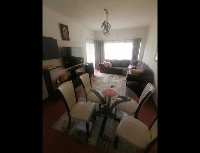 3 BEDROOM TOWNHOUSE FOR SALE IN BOKSBURG SOUTH